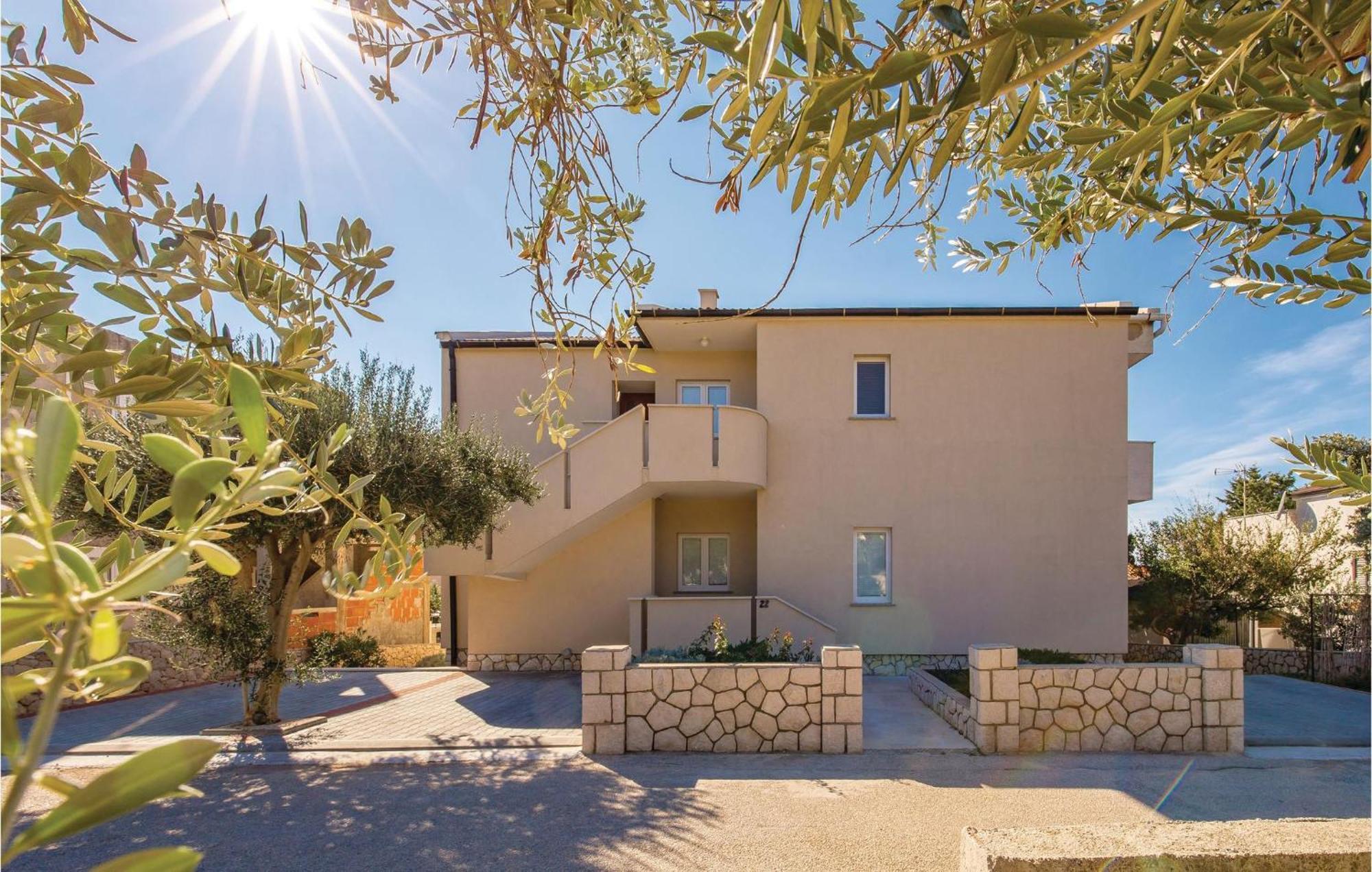 Lovely Apartment In Mandre With Wifi Exteriör bild